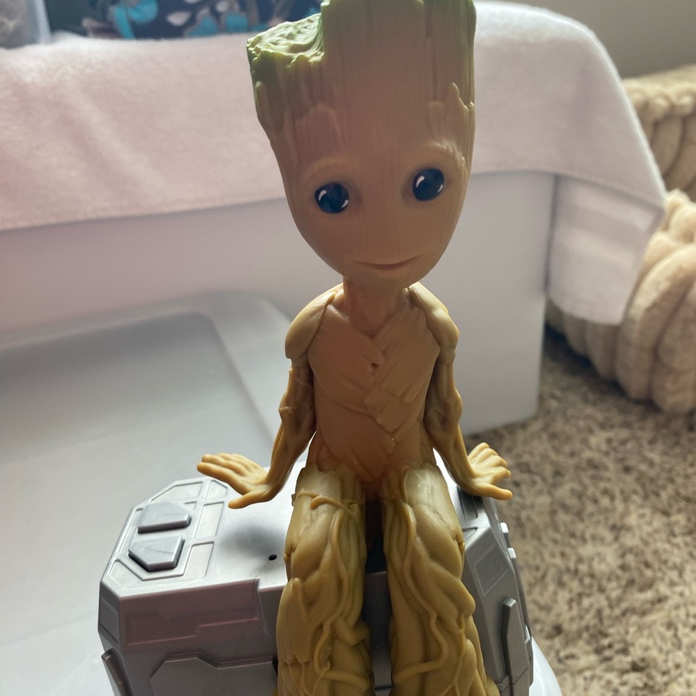 Charming Groot Figurine
